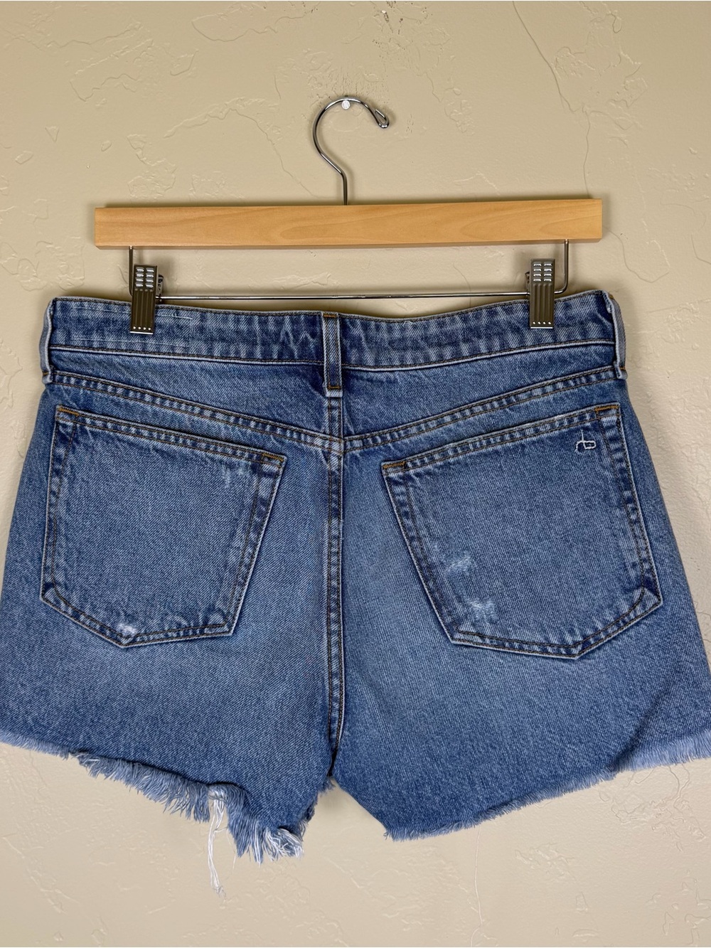 Rag & Bone Women’s Dre Low Rise Blue Distressed Denim Shorts Size 27 - Picture 5 of 8